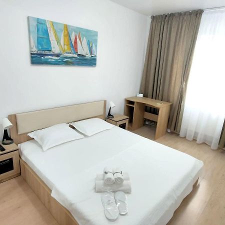 Hotel Studio Titan Бухарест Экстерьер фото
